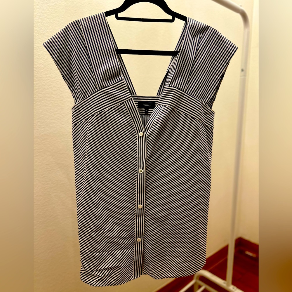 Theory Sleeveless striped off the shoulder top